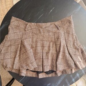 Plaid Pleated Mini Skirt in Brown